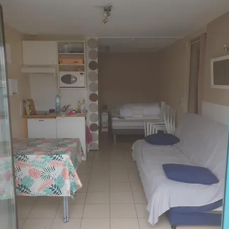 Studio Cabine A 200M De La Plage Sainte Cecile Camiers Exterior photo